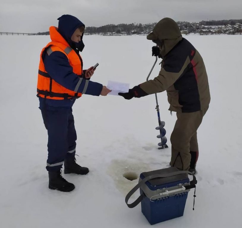 Укрепить лед на водоемах Костромы и области не смогли даже сильные морозы