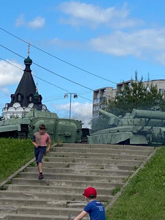 Появились подробности задымления танка в Костроме