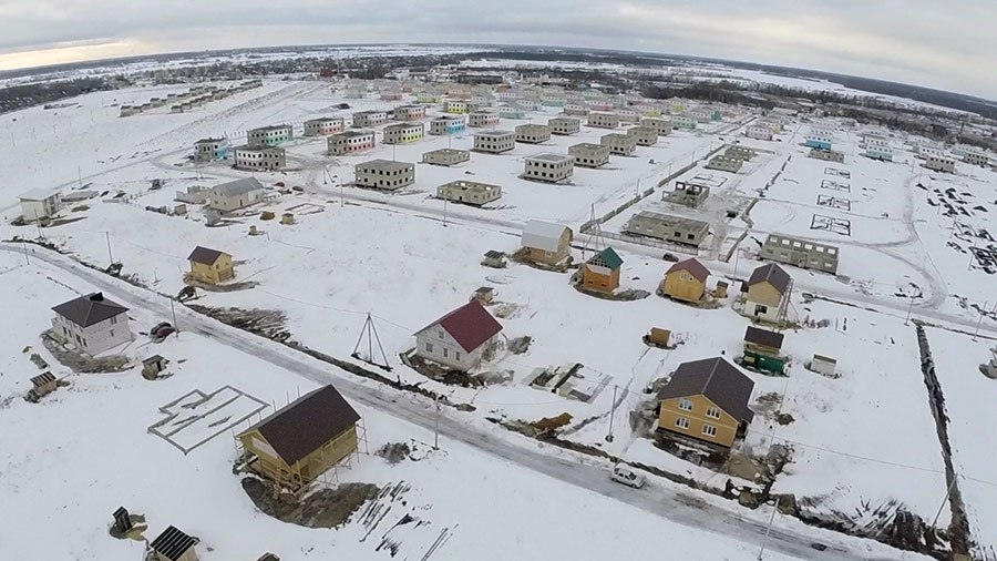 Холод собачий: жители частного сектора поселка Первый в Костроме годами мерзнут в своих домах