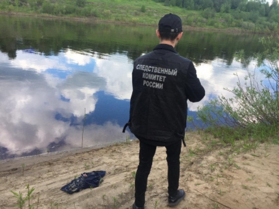 Одежду пропавшего в Костромской области мальчика нашли на берегу реки