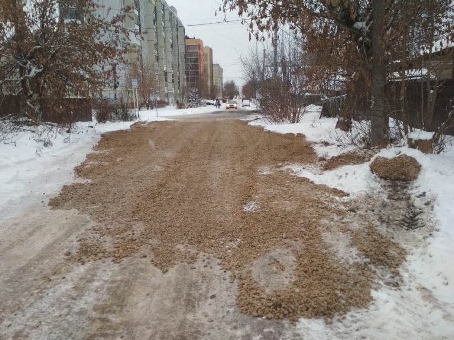 В Костроме прогрейдировали разбитый участок улицы Мясницкой