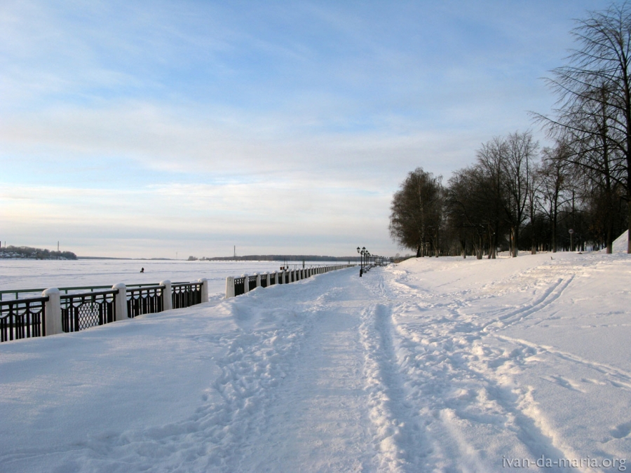 Прогноз погоды на неделю: в Костроме ожидаются теплые, солнечные, но снежные деньки