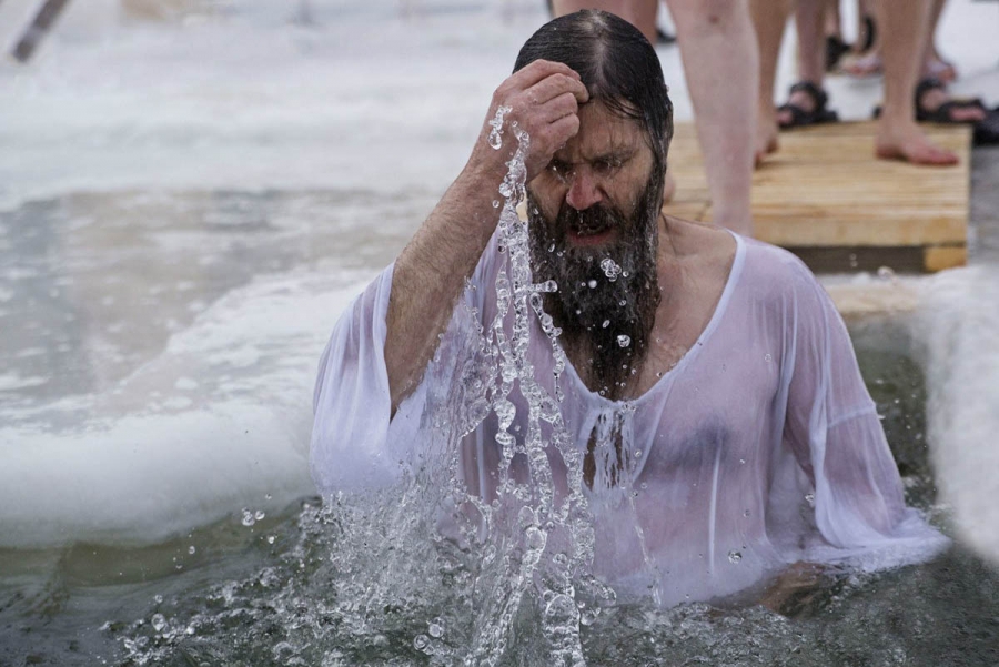 Костромичей будут выгонять из необорудованных прорубей в Крещение