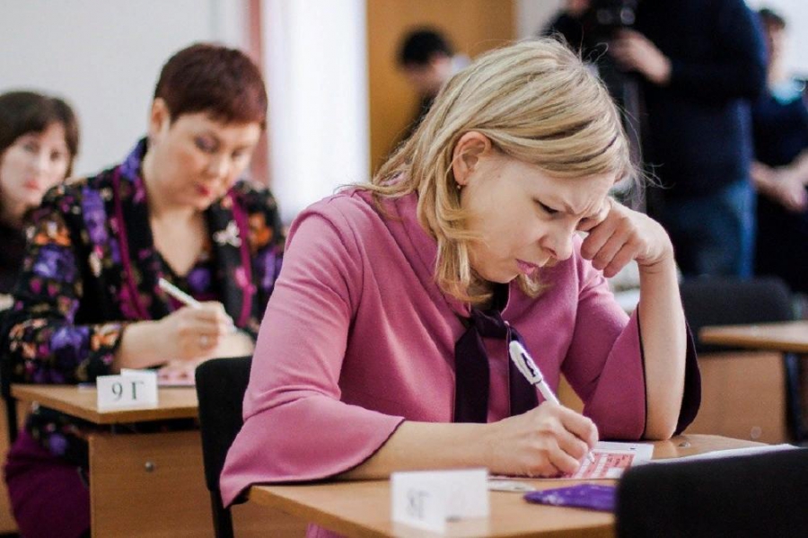 В Костроме первыми ЕГЭ сдадут родители выпускников