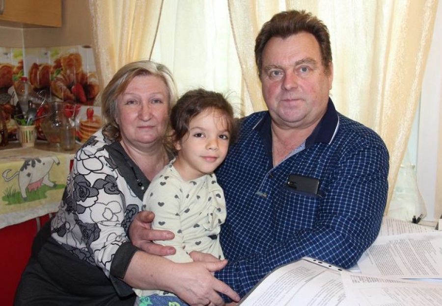 Активисты ОНФ просят департамент здравоохранения обеспечить лекарствами 6-летнюю «костромскую дюймовочку»