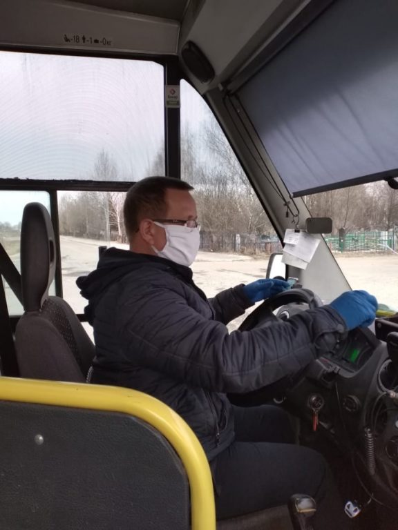 В Костроме будут дезинфицировать не только транспорт, но и его водителей