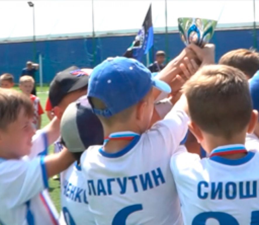 Юные костромские динамовцы одержали долгожданную победу в финале межрегионального турнира «Загрузи себя футболом»