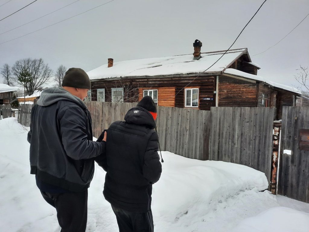 Пропавшего жителя Костромской области помог найти дальнобойщик