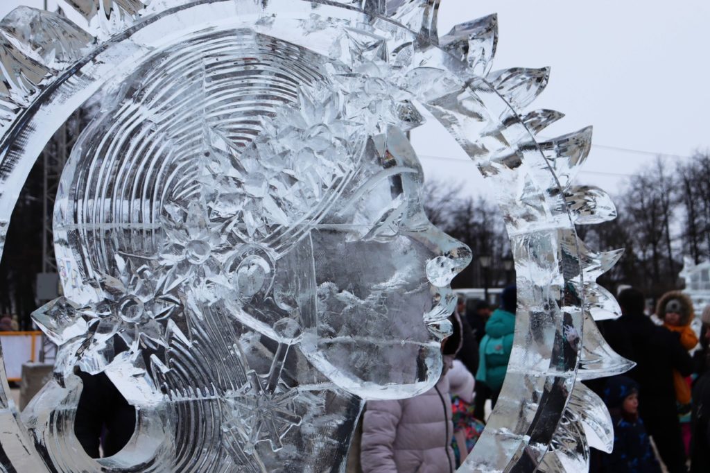 В Костроме подвели итоги конкурса снежно-ледовых скульптур