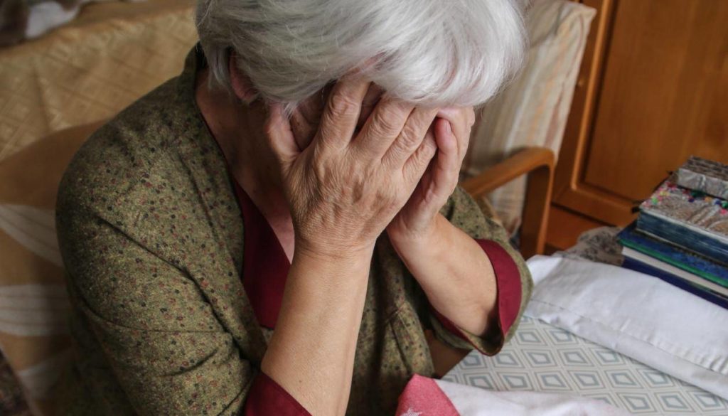 Доверчивые костромские пенсионеры всего за сутки обогатили аферистов почти на миллион рублей