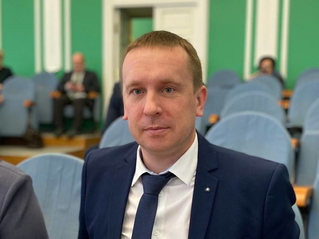 «За особые заслуги»: директор костромского департамента получил признание на уровне всей России