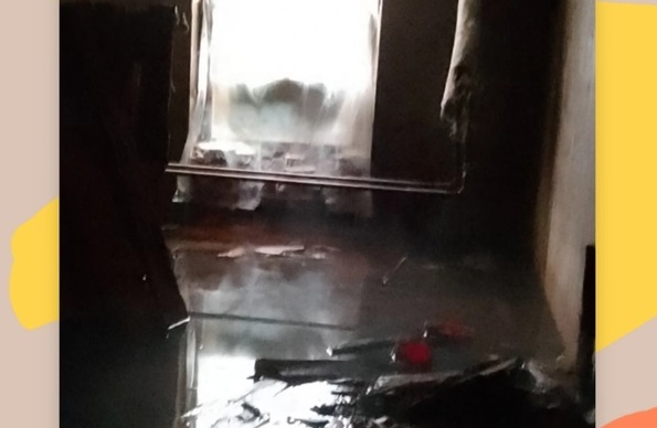 В Костромской области подвал жилого дома заливает кипятком