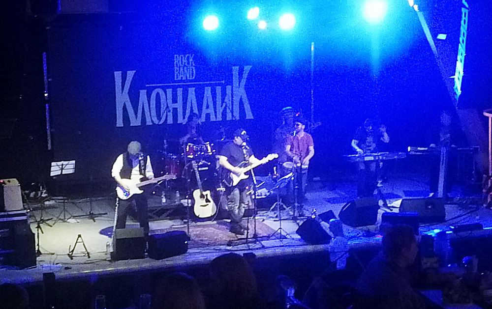 Главные рокеры Костромы отметили 25-летний юбилей большим концертом (ВИДЕО)