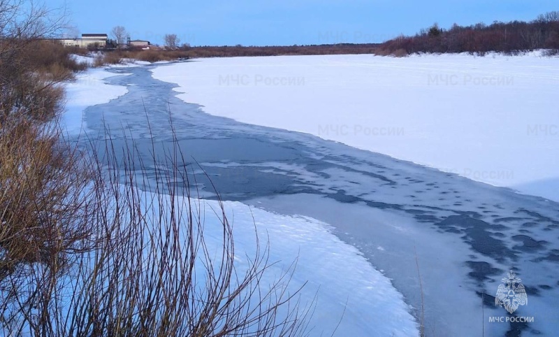 Лед на костромских реках становится тоньше с каждым днем