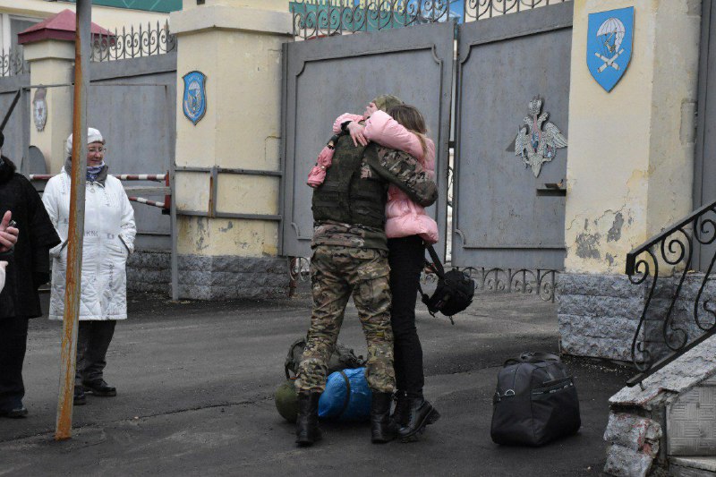 Костромские военнослужащие из 348 полка приехали домой в двухнедельный отпуск