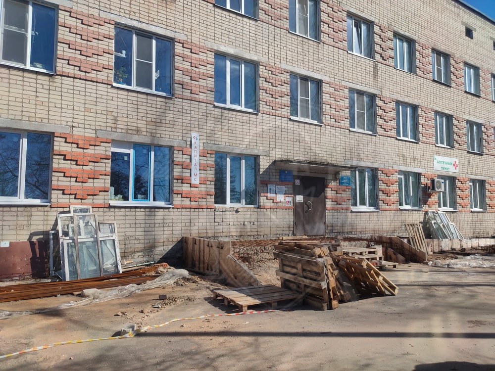 Более 10 миллионов рублей было украдено при ремонте поликлиник в Костромской области