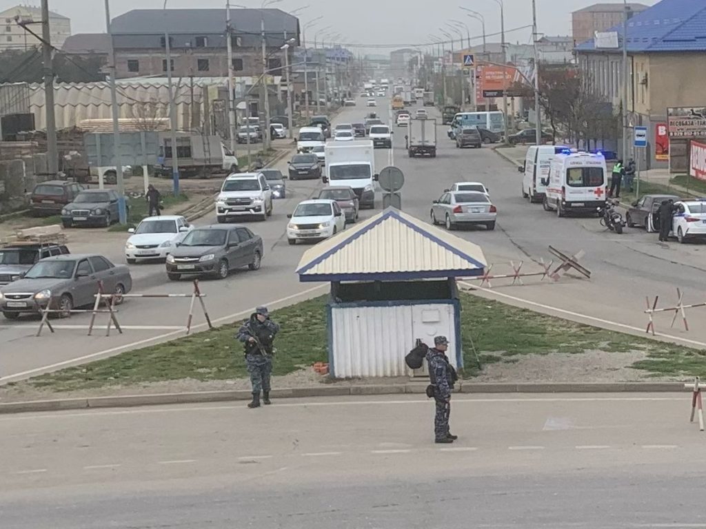 Костромские полицейские спасли жизнь жителю Махачкалы