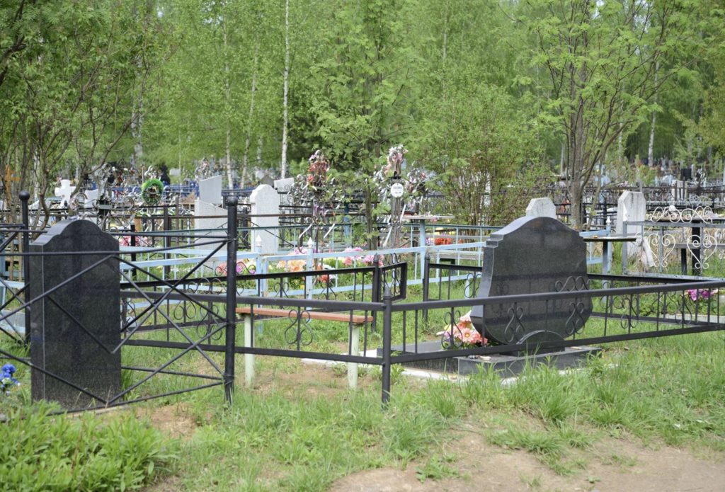 Расправа среди могил: в Костроме нашли третьего подозреваемого в групповом убийстве на кладбище