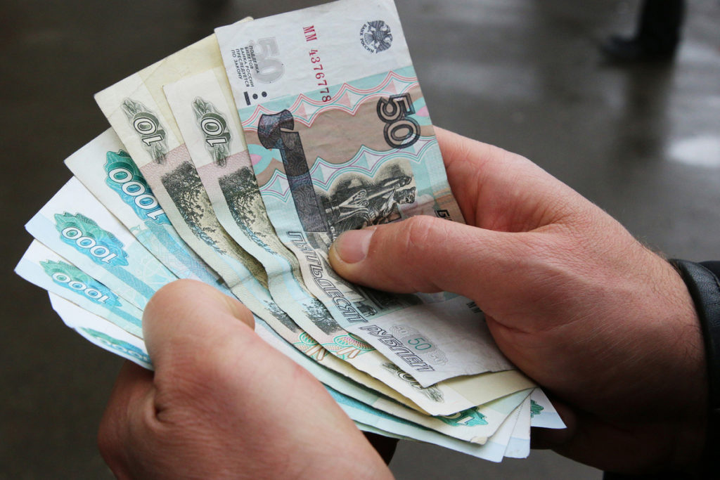 Костромичи мечтают зарабатывать чуть больше 40 000 рублей