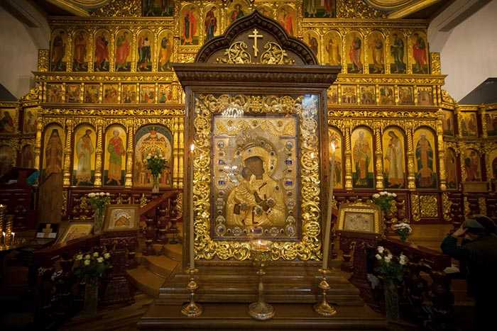 Феодоровскую икону Божией Матери увезут из Костромы