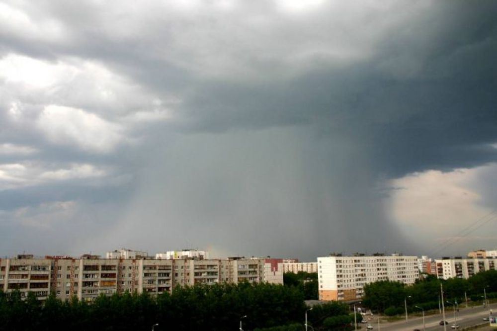 Грозу, дождь и сильный ветер прогнозируют в Костромской области 12 мая