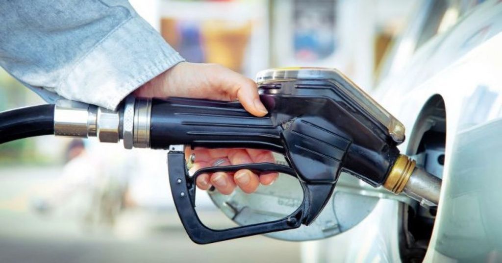 В мае в Костромской области бензин вырос в цене на 1%