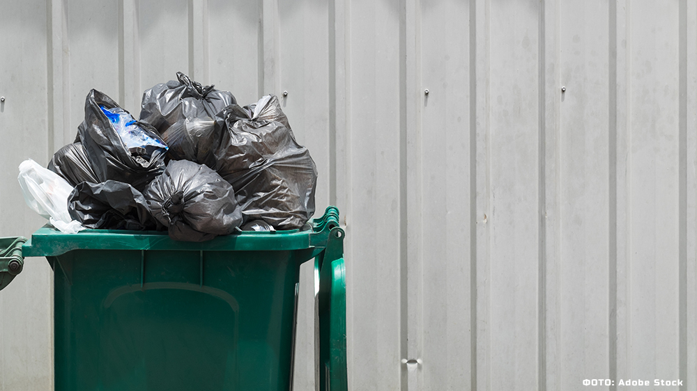 В Костроме измеряют объемы мусора в контейнерах
