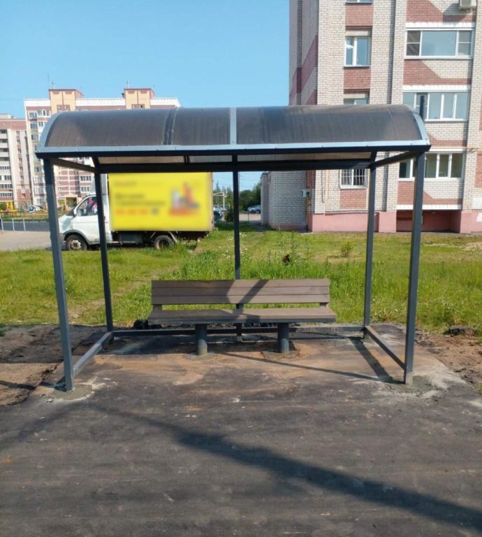 В Костроме облагораживают остановки общественного транспорта