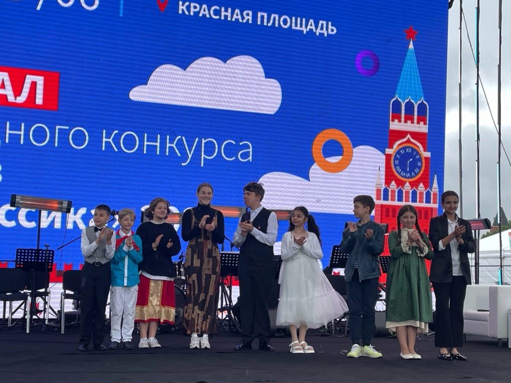 Костромская школьница победила в Международном конкурсе чтецов