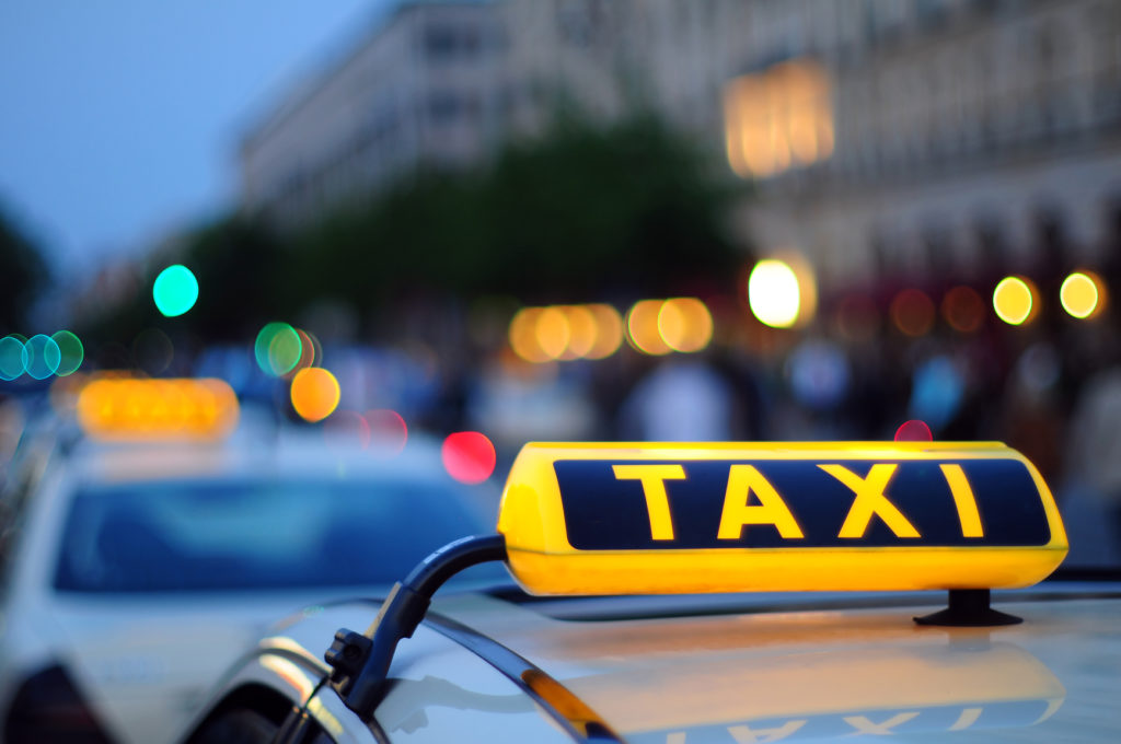 Жизнь пассажиров костромского такси застрахуют на 2 миллиона рублей