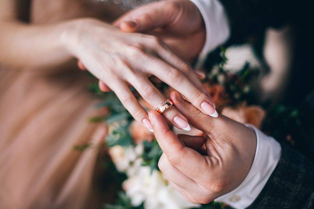 В Шарьинском районе зарегистрирован сотый брак с начала года