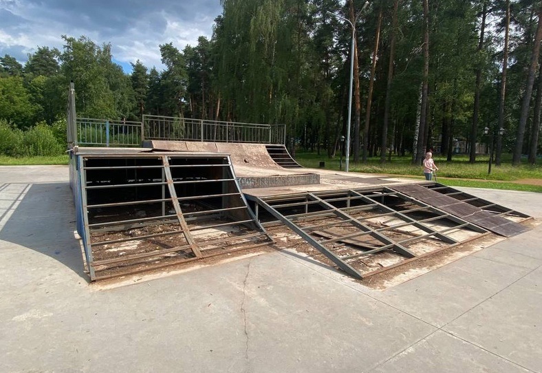 В Костроме дети остались без скейт-парка в Берендеевке