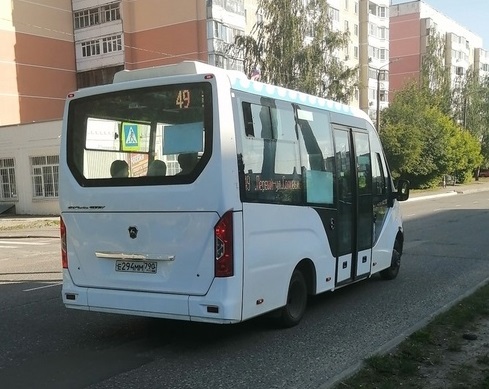Костромичи опасаются, что не все водители на новых автобусах знают, как правильно ими управлять