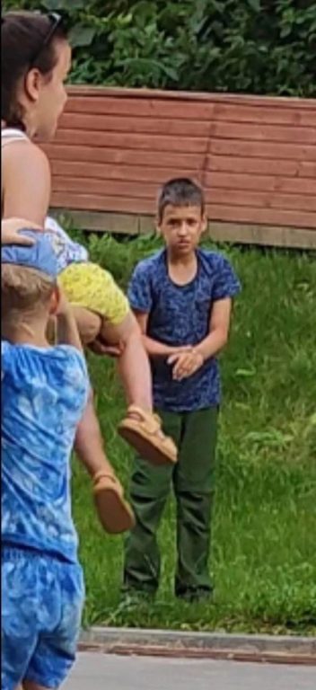 В Костроме полиция разыскивает подростка, который сбил ребенка у Филармонии