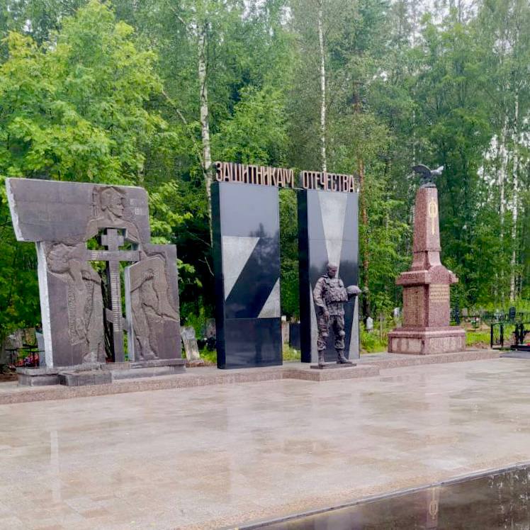 В Костроме установили первый памятник воинам, погибшим в ходе СВО