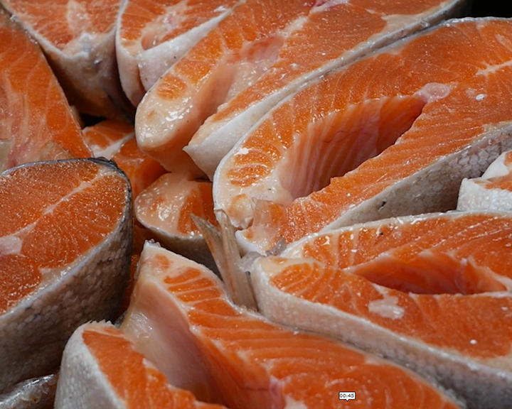 Сеть рыбных магазинов «ОКЕАН» продолжает покорять желудки костромичей