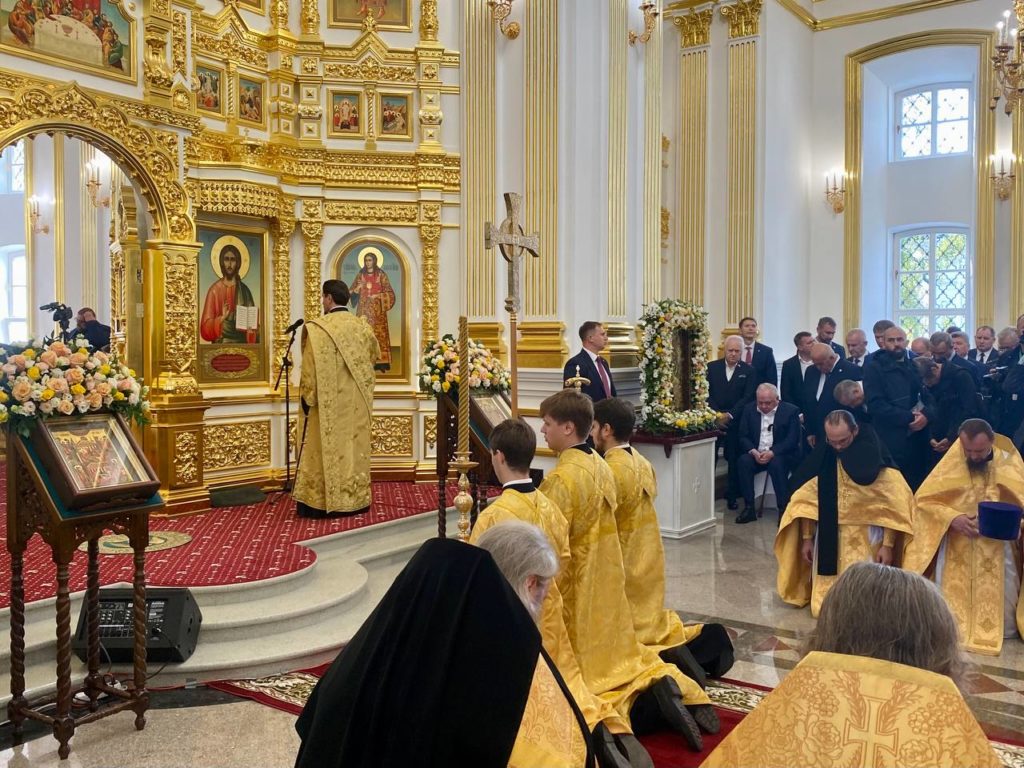 Костромской кремль открыли для прихожан после визита патриарха Кирилла (ФОТО)