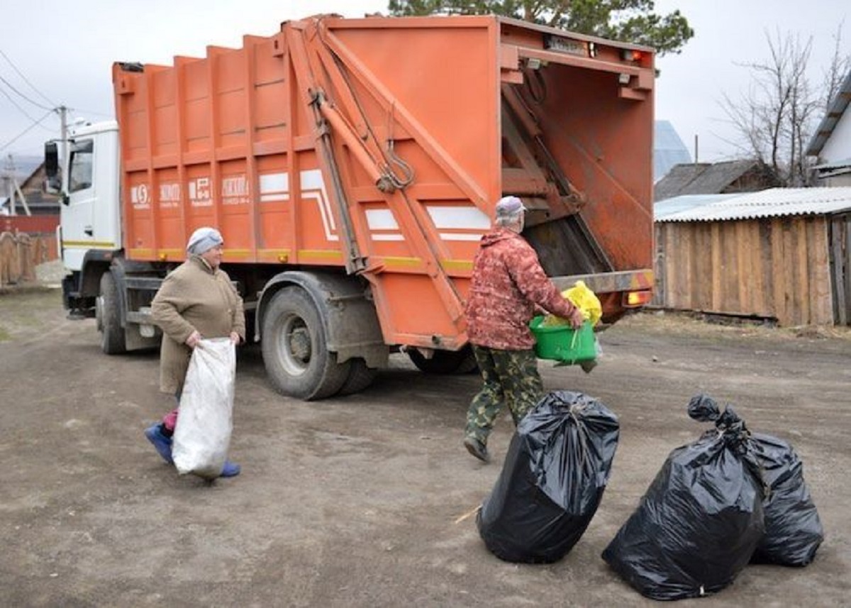 С нескольких улиц в Костроме могут убрать мусорные контейнеры