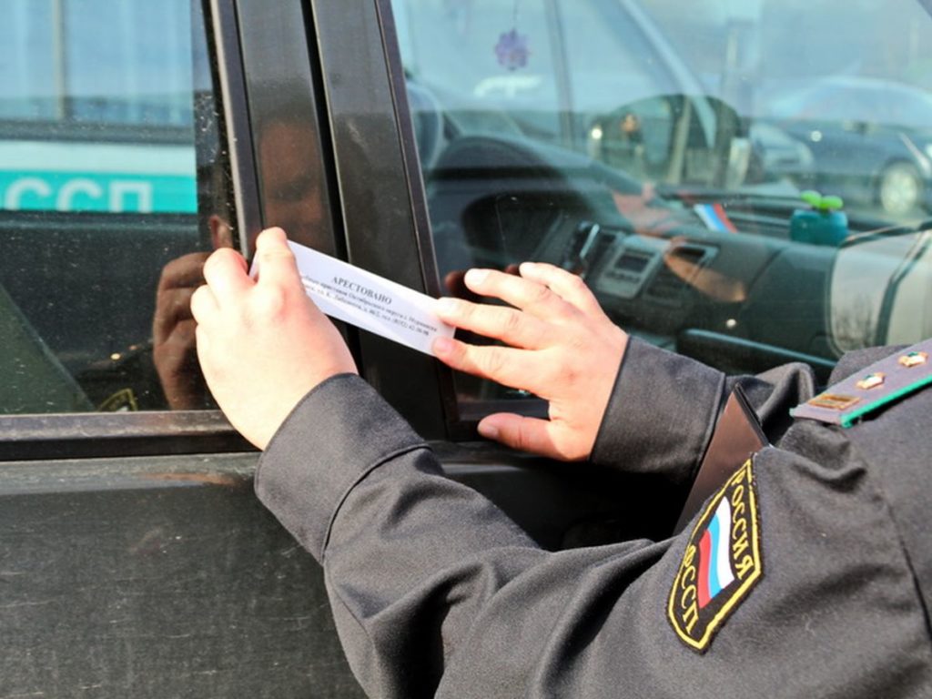 Госавтоинспекторы отобрали транспорт у 22 костромских водителей