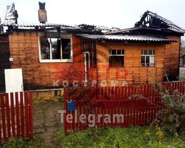 Частный дом в костромском райцентре мог сгореть из-за пьяного курильщика