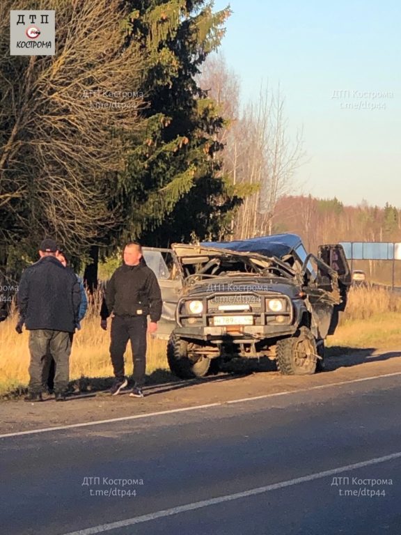 В Костромском районе водитель УАЗа скончался до приезда скорой после ДТП