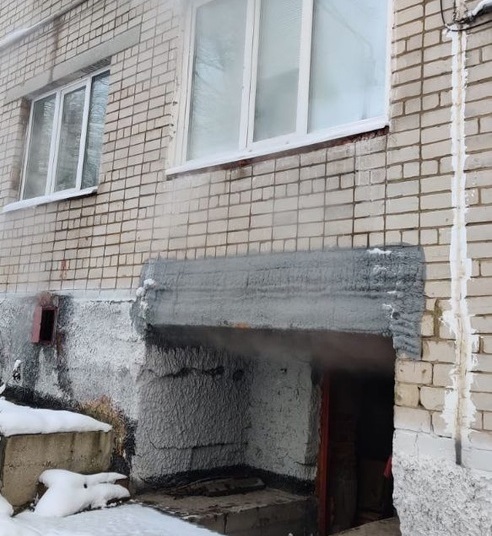 В Костроме подвал многоэтажки будет топить кипятком как минимум до следующего года