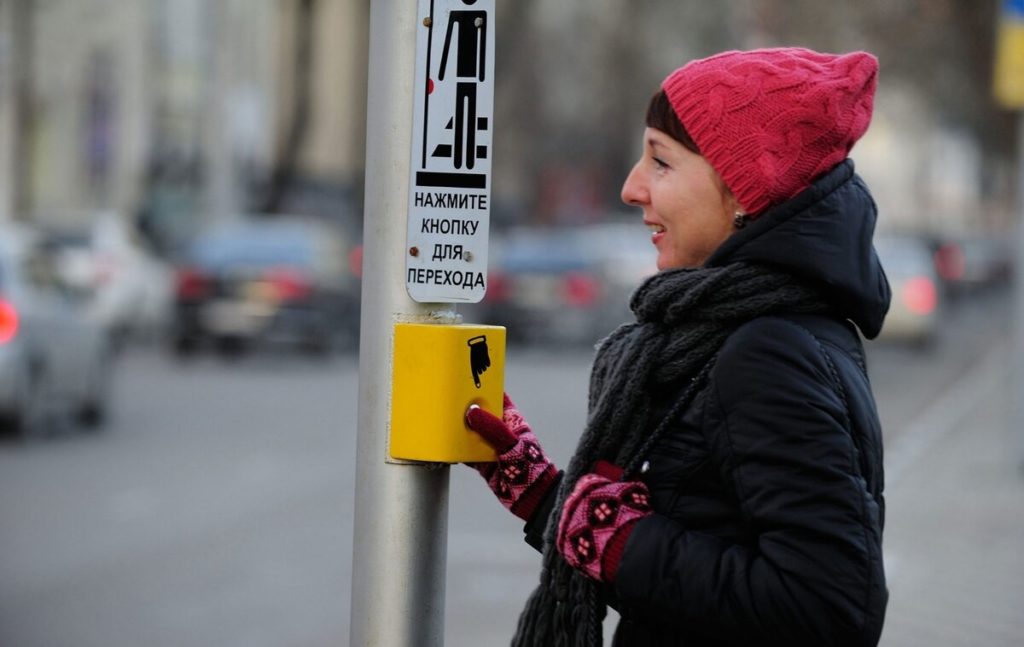В Костроме появился еще один светофор для пешеходов