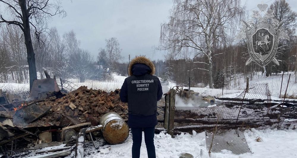 Пожилой мужчина умер жуткой смертью во время пожара в Костромской области
