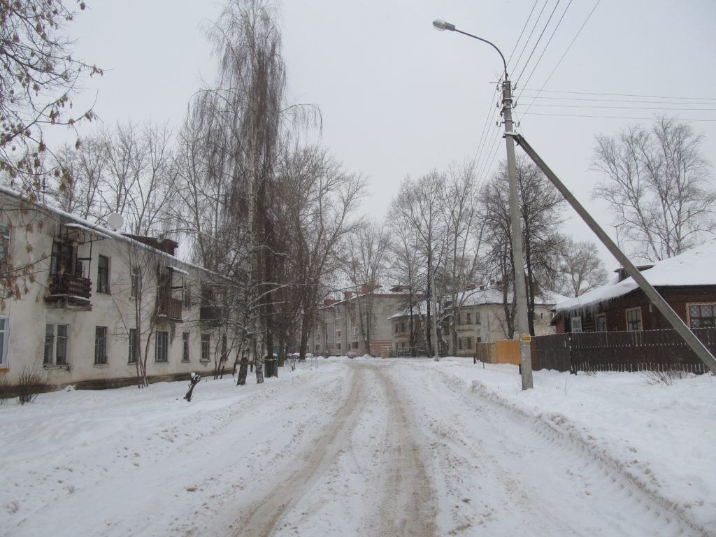 Без газа, тепла и воды: в Костроме нерасселенный аварийный дом отключили от основных услуг  ЖКХ