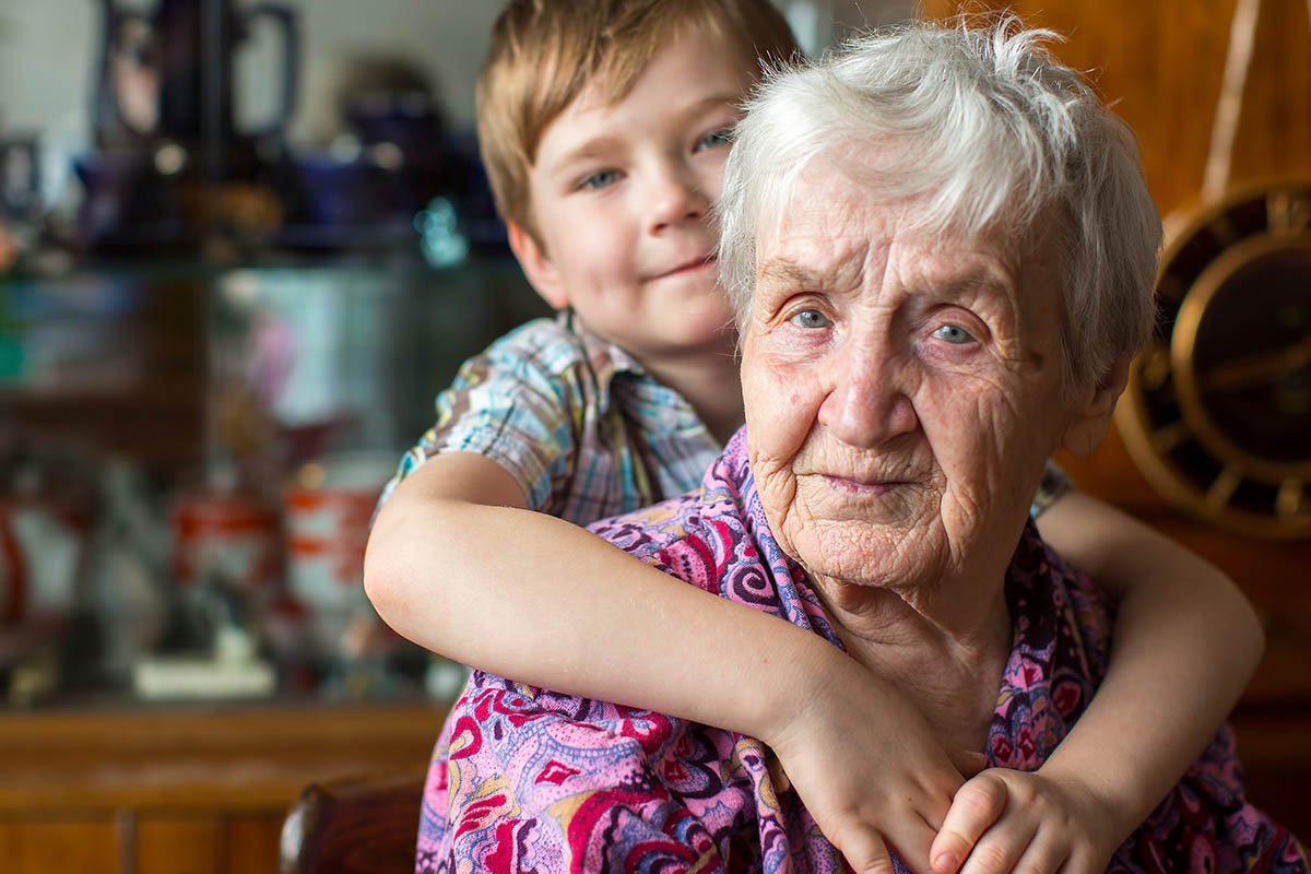 Костромские пенсионеры могут получать доплаты за правнуков