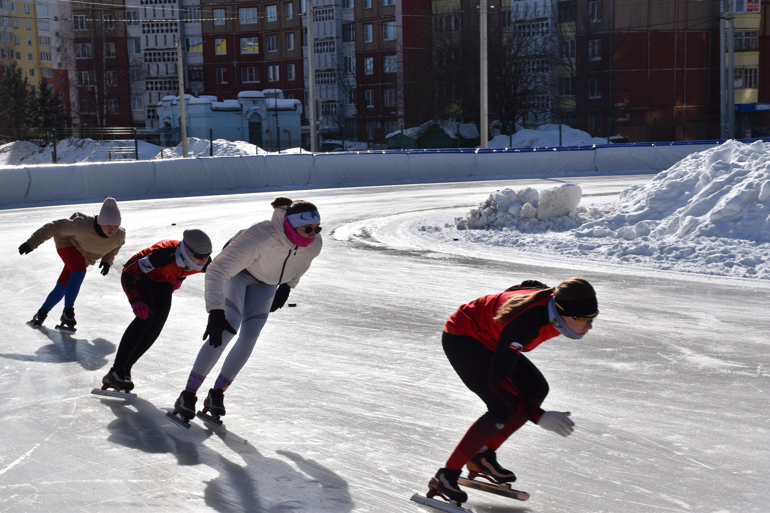В Костроме будет в два раза больше конькобежцев