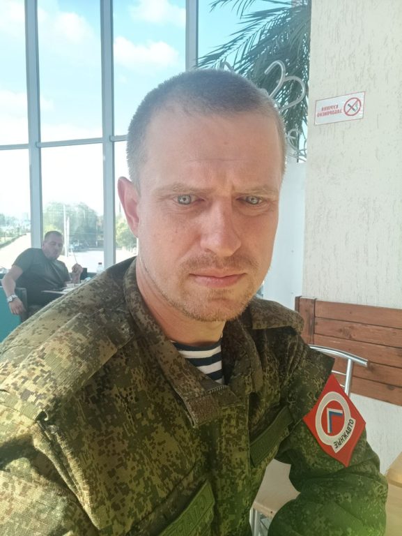 Участник СВО Сергей Низов проголосовал в родном Никольском