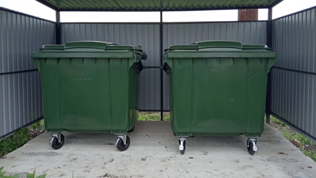 У многоквартирных домов в Костроме обновят мусорные контейнеры