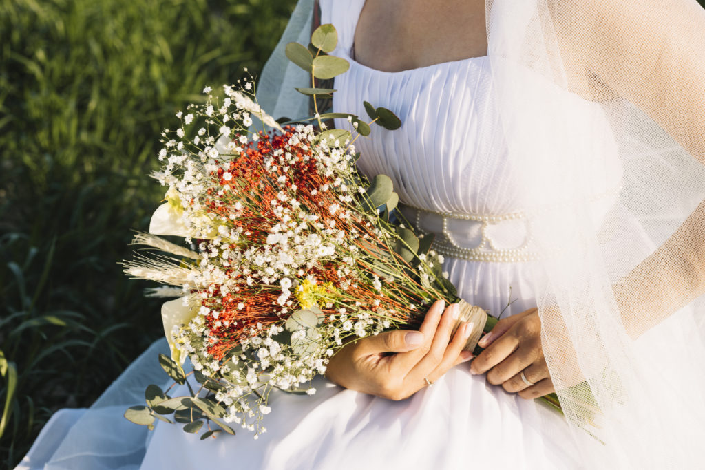 Патриотичным костромичам предлагают пожениться в День России